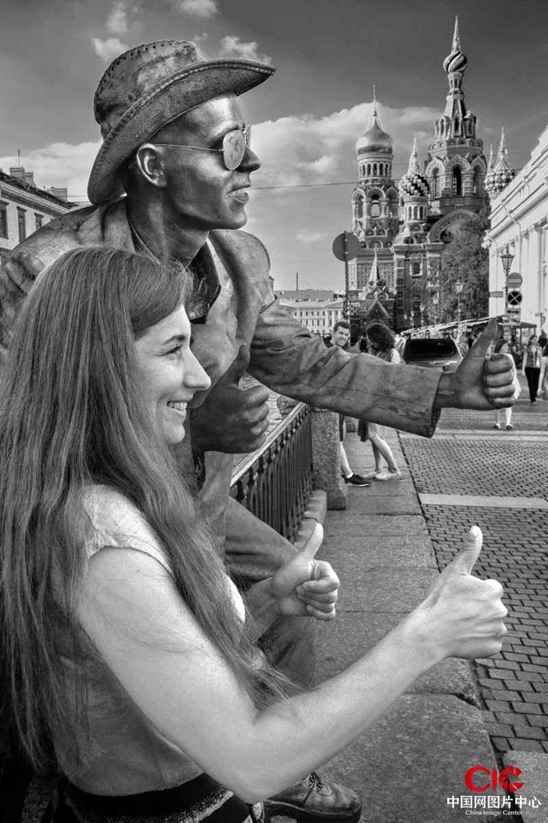 街头艺术家 摄于圣彼得堡街头  