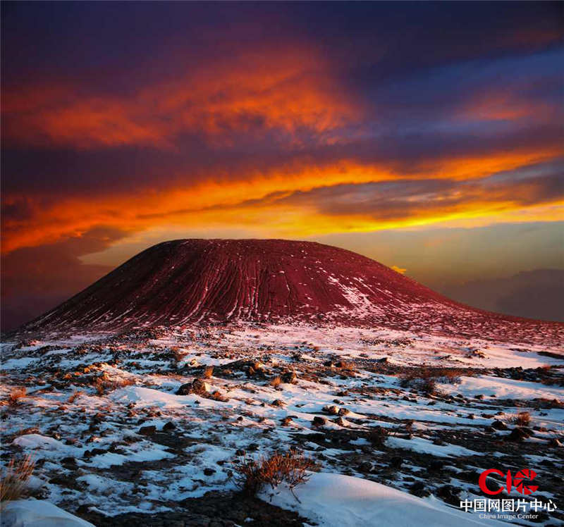 火山神韻  梁建軍攝于察右後旗