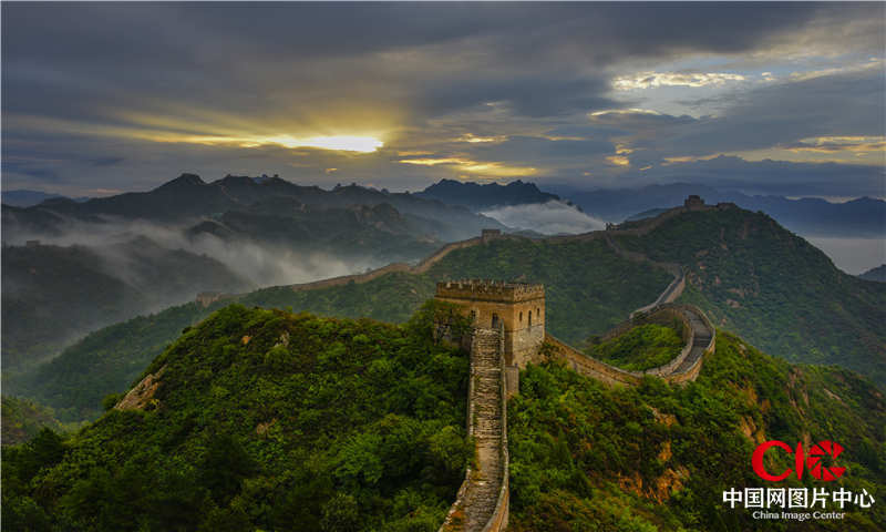 “美麗河北·最美旅遊景區(景點)”金山嶺長城