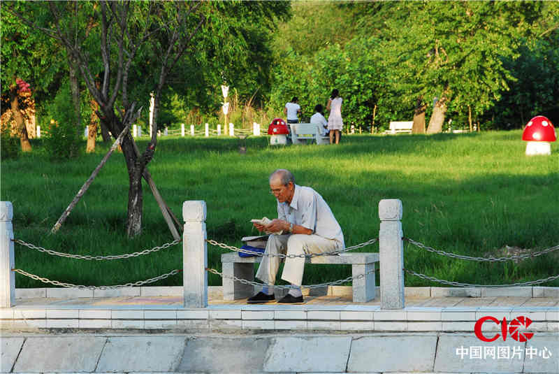 品读人生 谭宏宇 摄